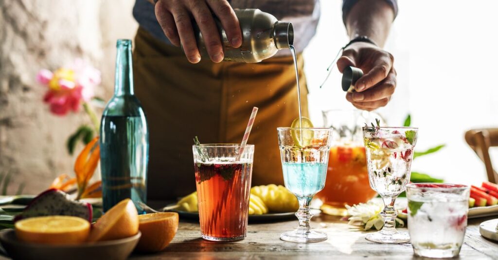 Quieres ser bartender o barista profesional