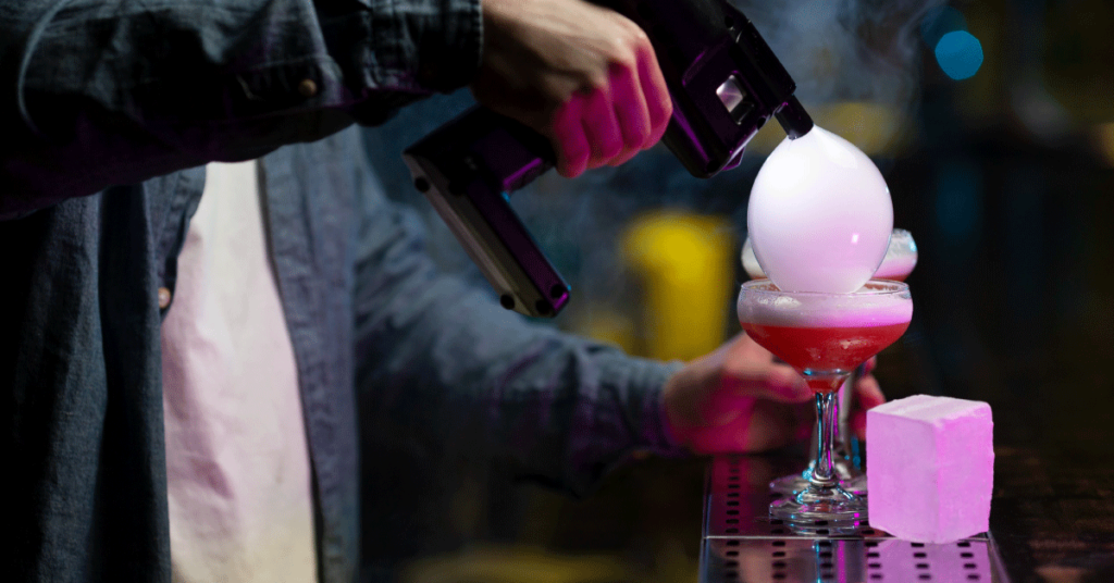 La Evolución de la Coctelería
